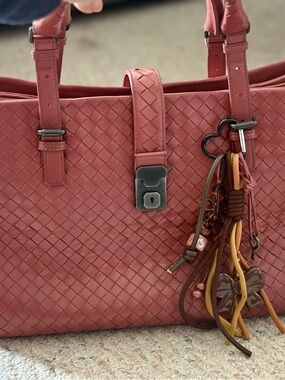 Bottega Veneta Dusty Brick color  Intrecciato Leather Tote with Tassel Charm